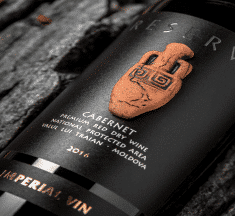 lion gri home wina moldawskie slider wino zblizenie